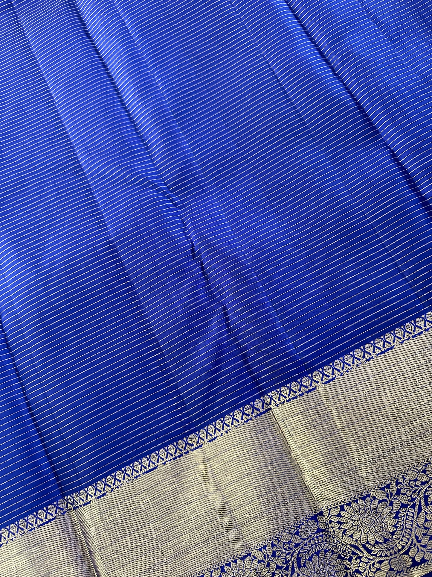 Dark Indigo Kanjivaram Pure Silk Vaira Oosi Saree