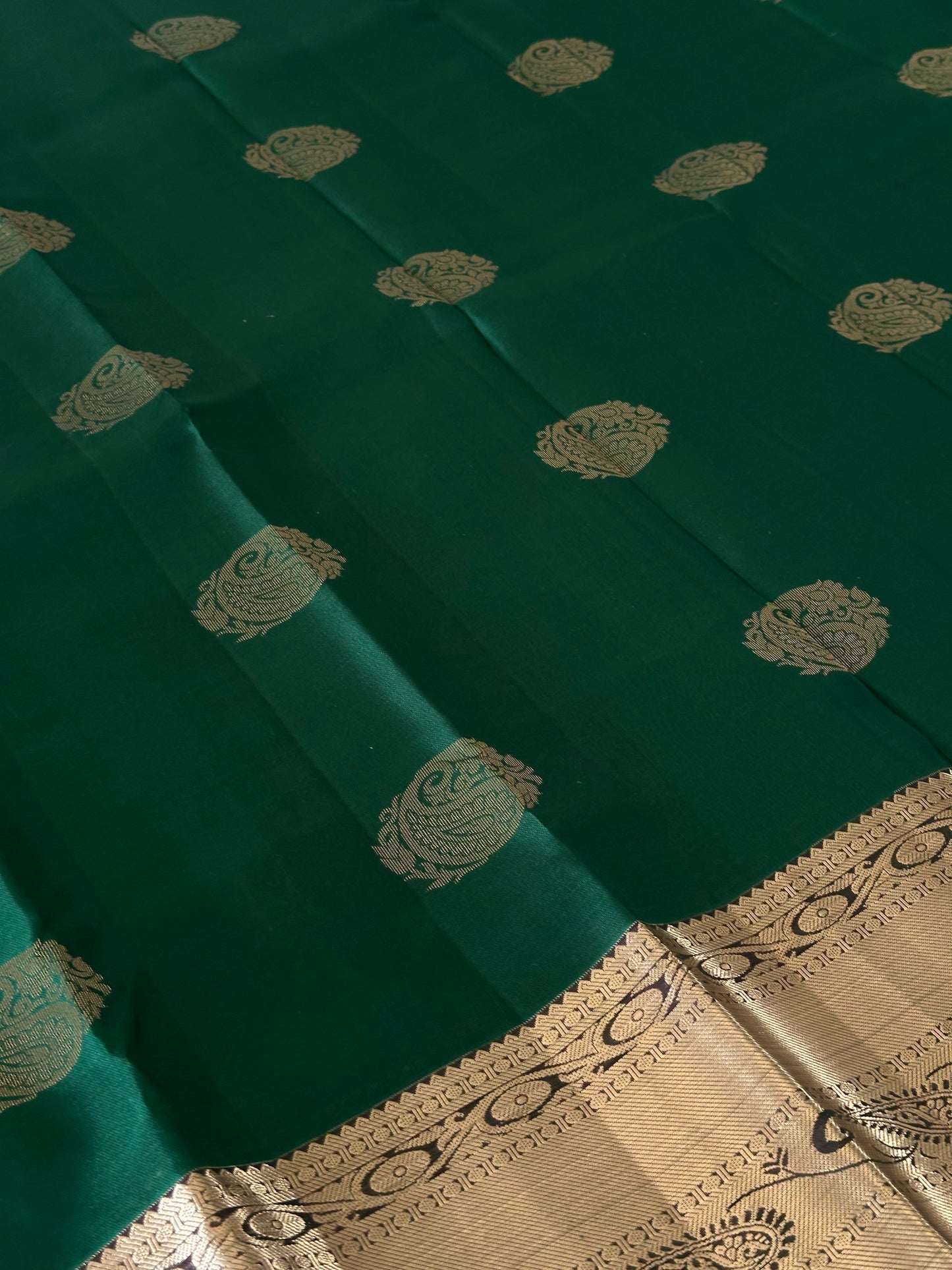 Dark Green Kanjivaram Pure Silk Saree